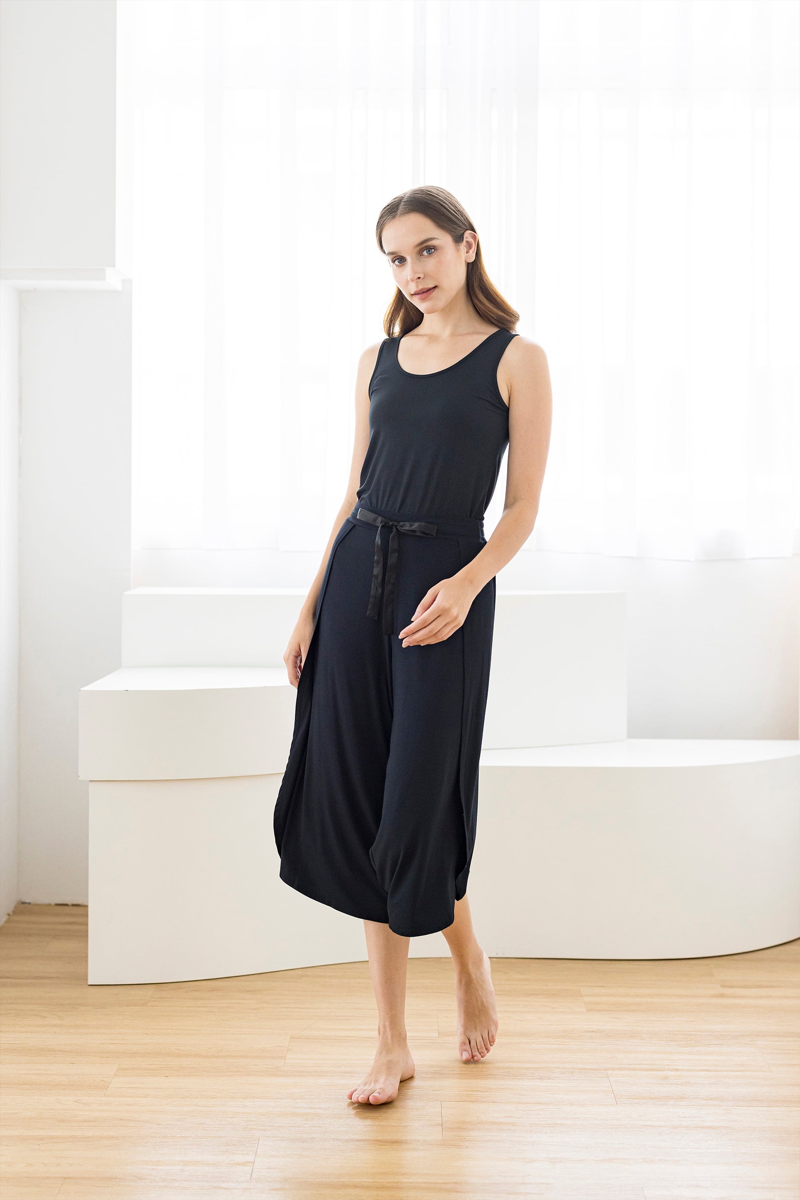 Barre-to-Bed Lounge Pants in Noir