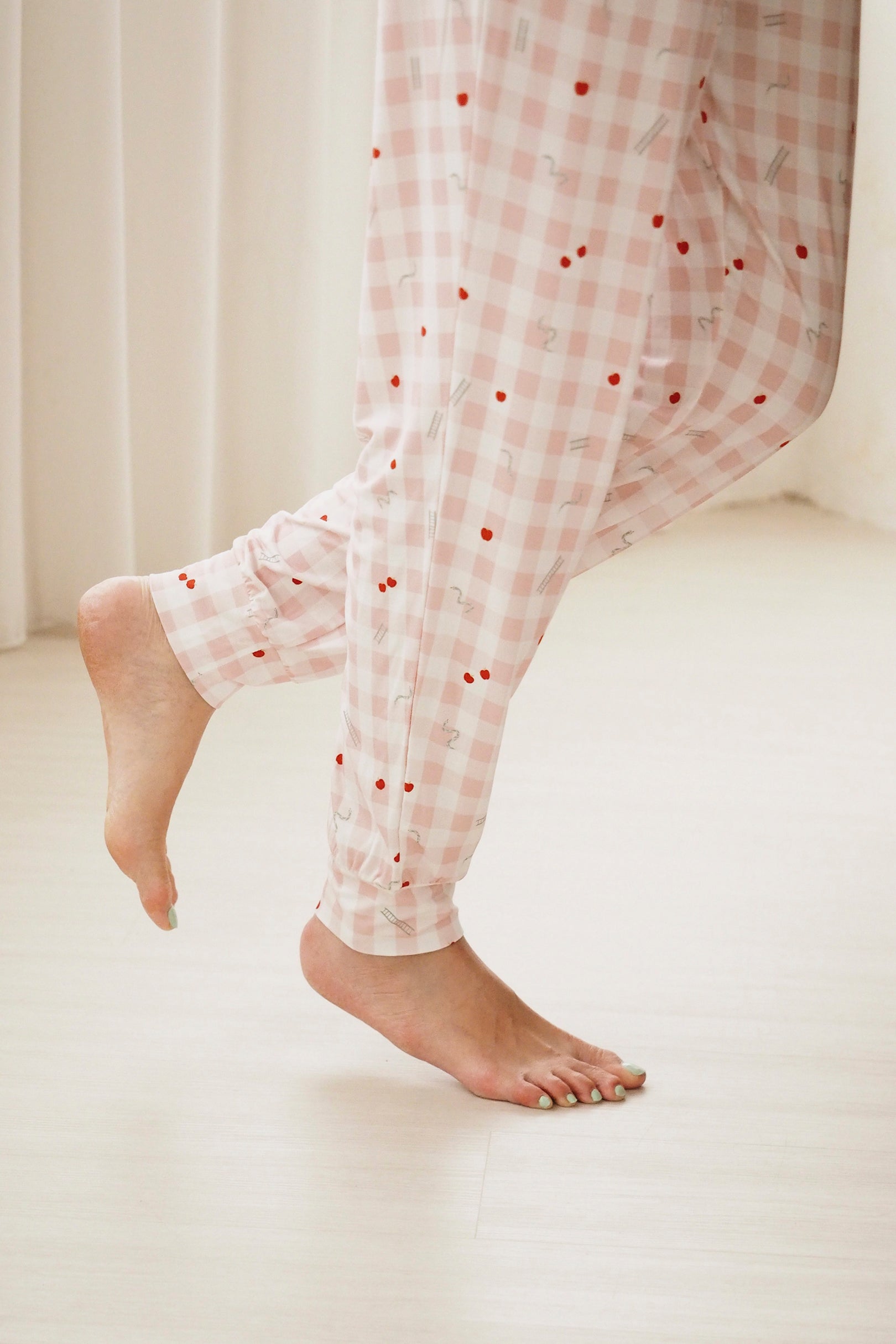 Selenightco x Sheila Sim Adult Snake & Ladder Long Pyjamas Set in Pink