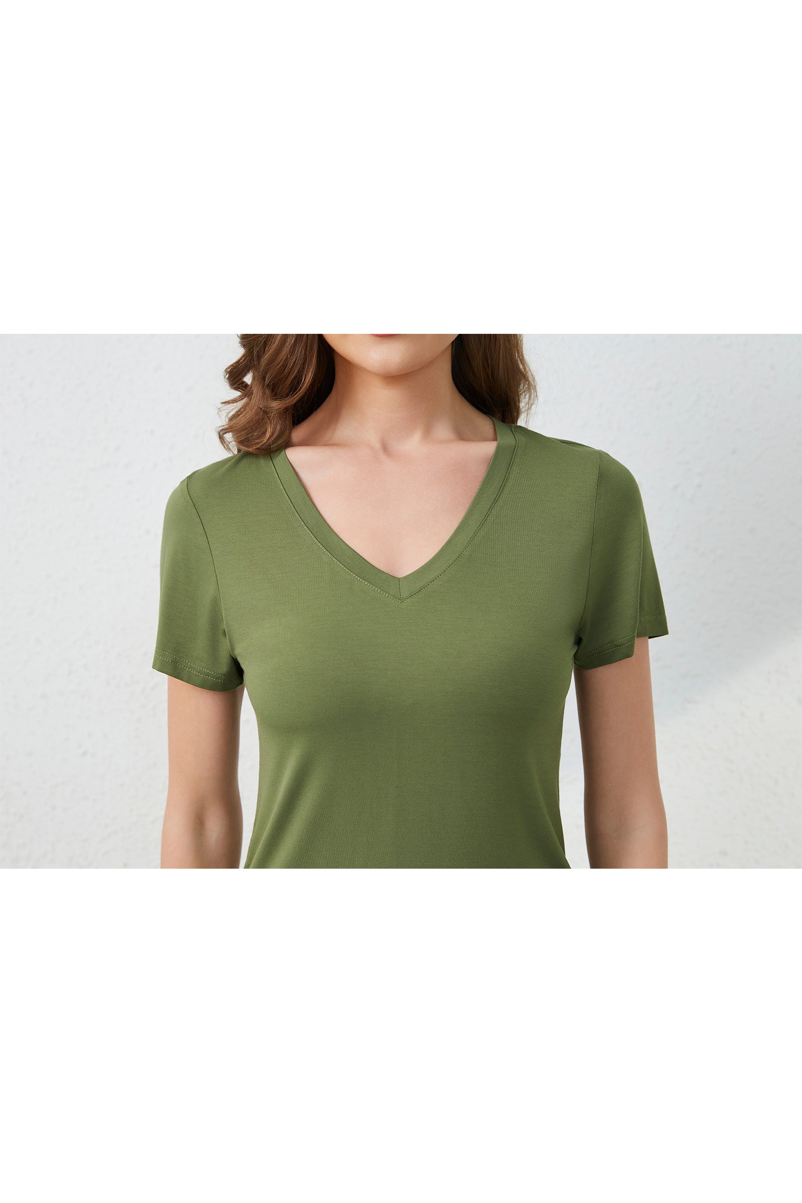 Offline V Neck Tee in Military Green